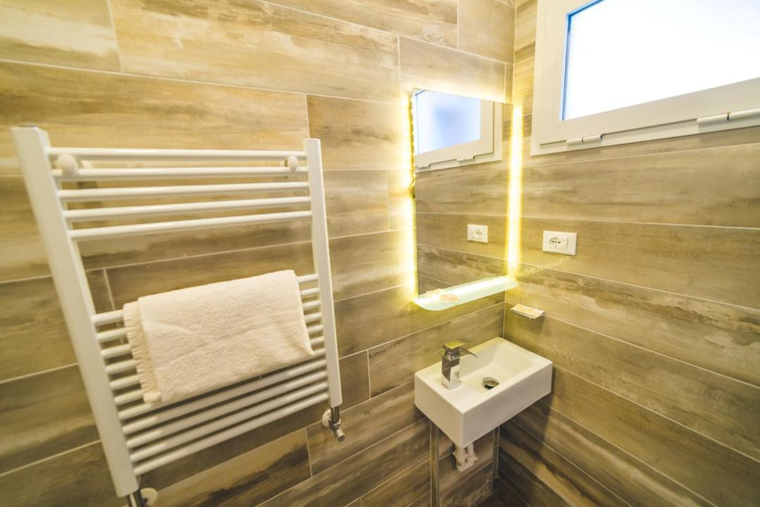Hotel Grand Prix Соттомарина Экстерьер фото